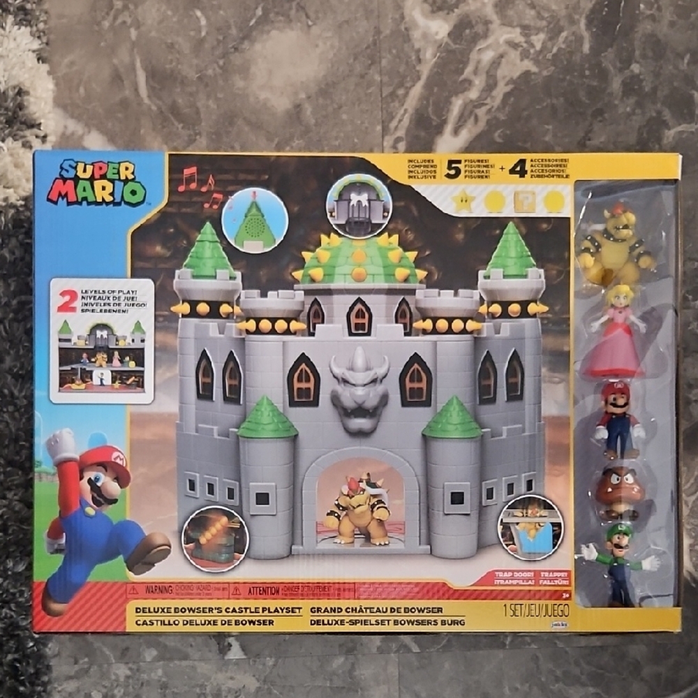 Nintendo Deluxe Bowser's Castle Playset - Gray and Green
